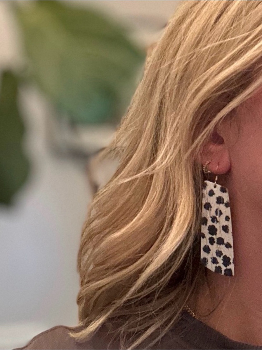 Nickel & Suede B&W pattern earrings